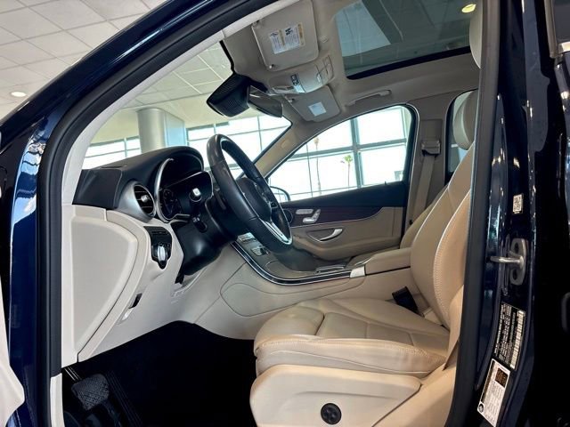 Certified 2022 Mercedes-Benz GLC 300 4MATIC image 19