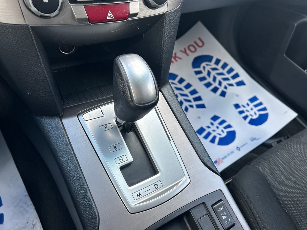 Used 2013 Subaru Outback 2.5i Premium w/ All-Weather Pkg AWD/4WD image 38