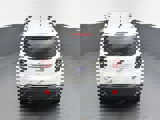 Used 2018 Jeep Renegade Latitude image 27