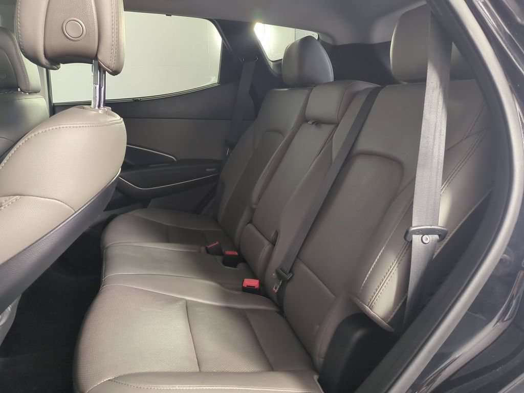 Used 2018 Hyundai Santa Fe Sport FWD image 16