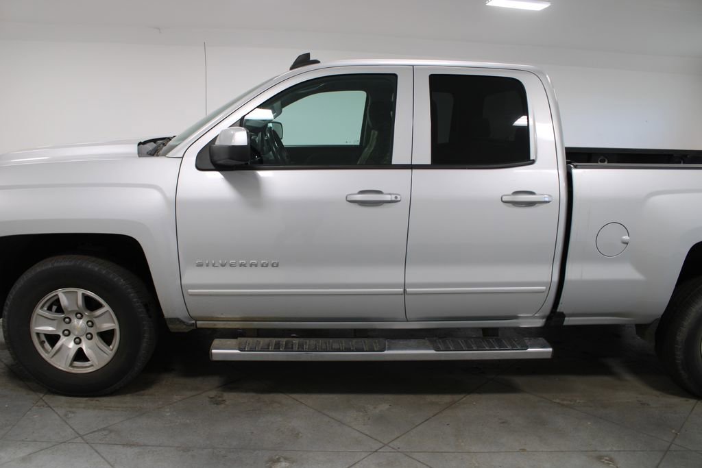Used 2017 Chevrolet Silverado 1500 LT w/ All Star Edition image 6