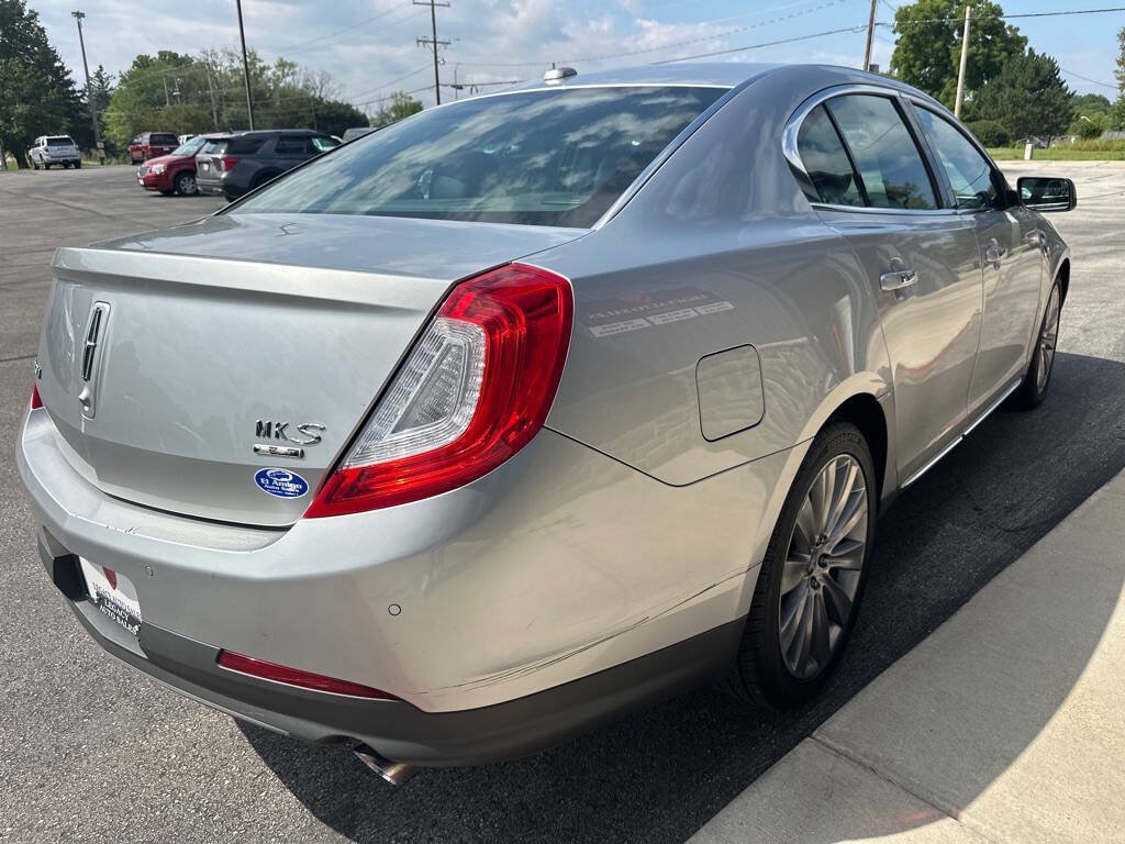 Used 2013 Lincoln MKS AWD image 5