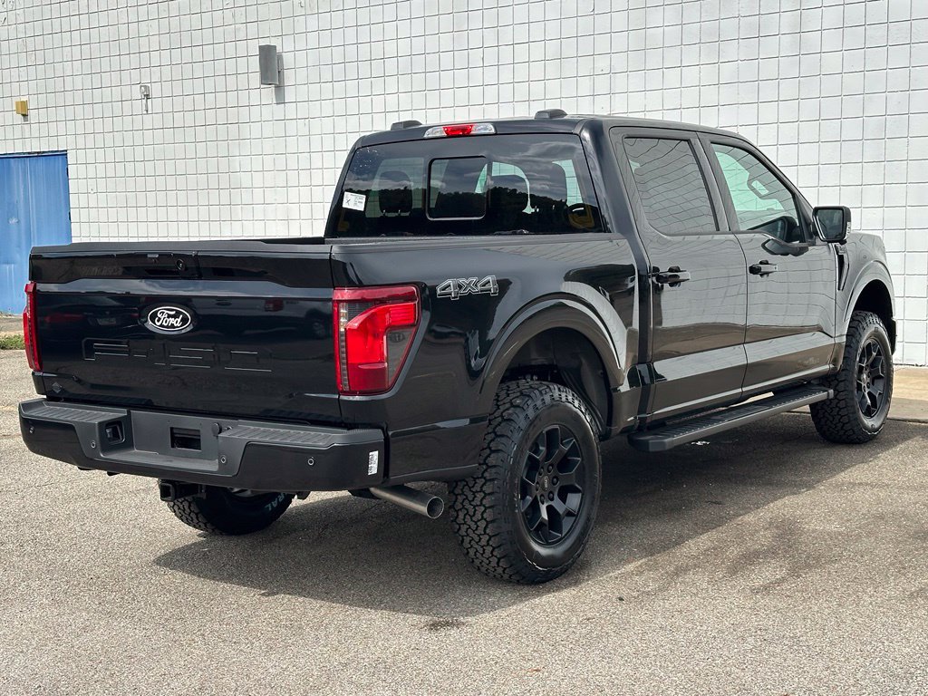 New 2026 Ford F150 XLT w/ Equipment Group 302A MID AWD/4WD image 36