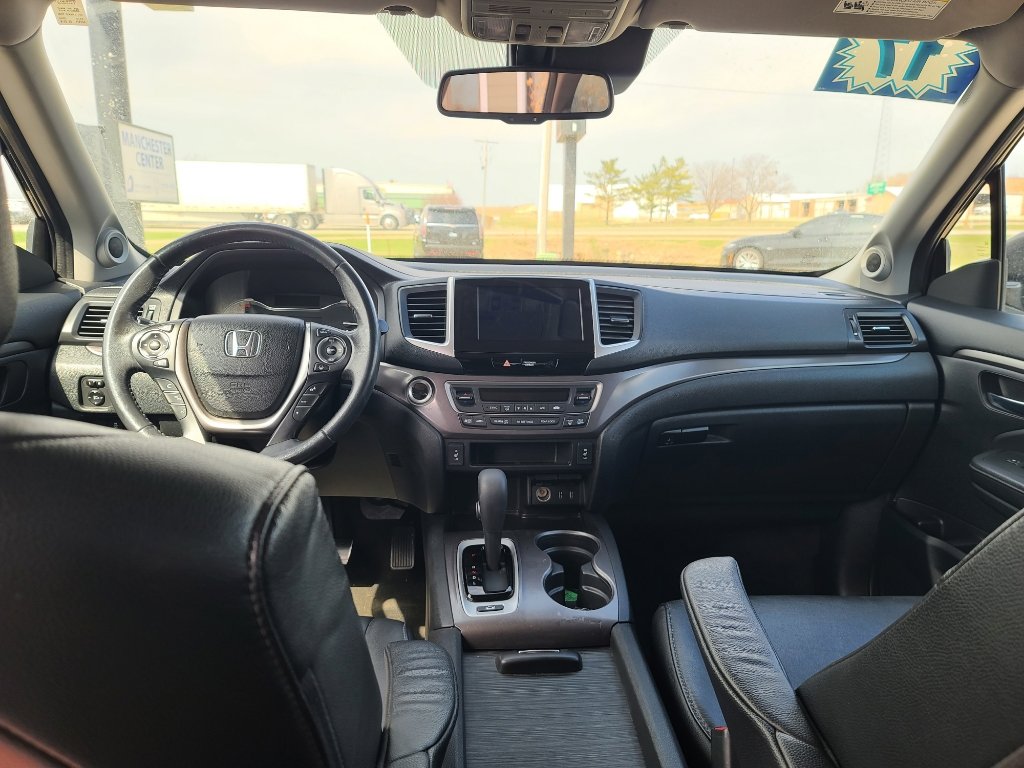 Used 2017 Honda Pilot EX-L image 11