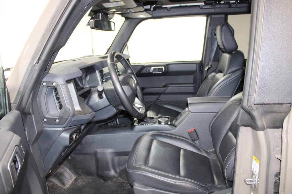 Used 2025 Ford Bronco Badlands AWD/4WD image 17