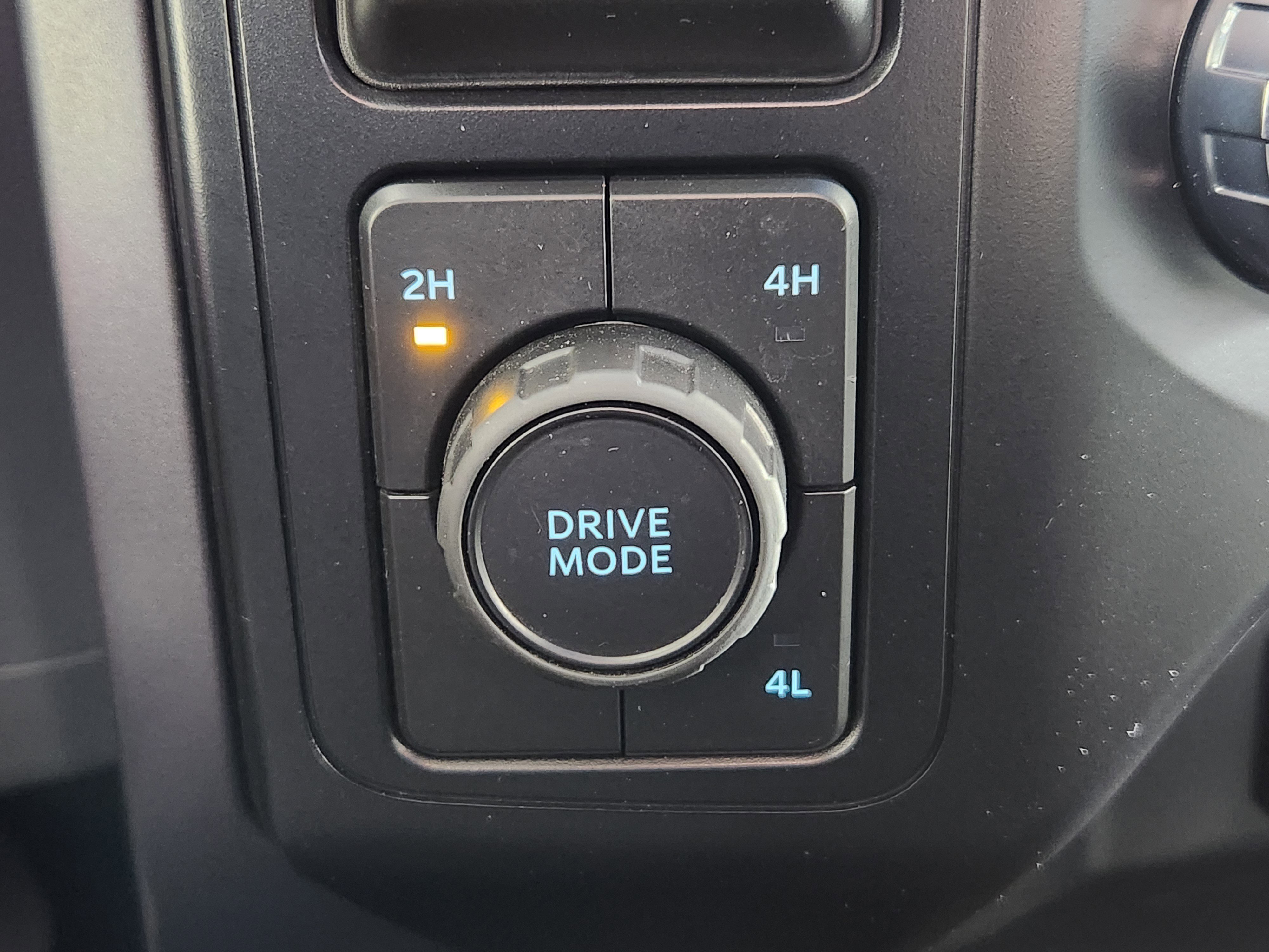 Used 2022 Ford F150 XLT w/ Equipment Group 301A Mid image 26