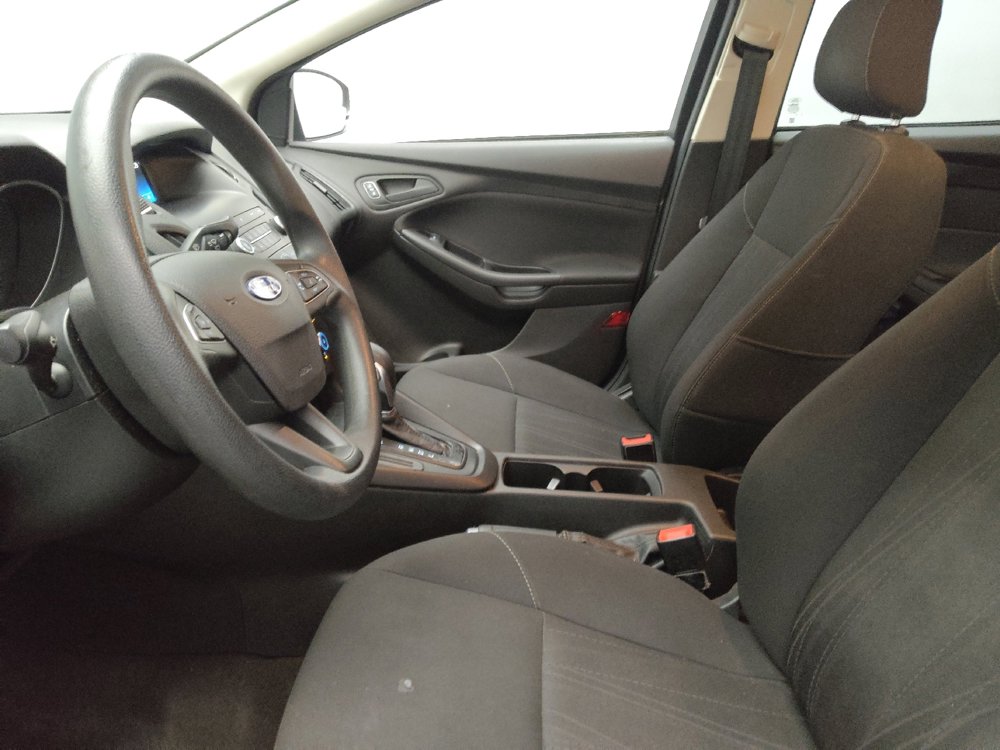 Used 2018 Ford Focus S FWD image 16