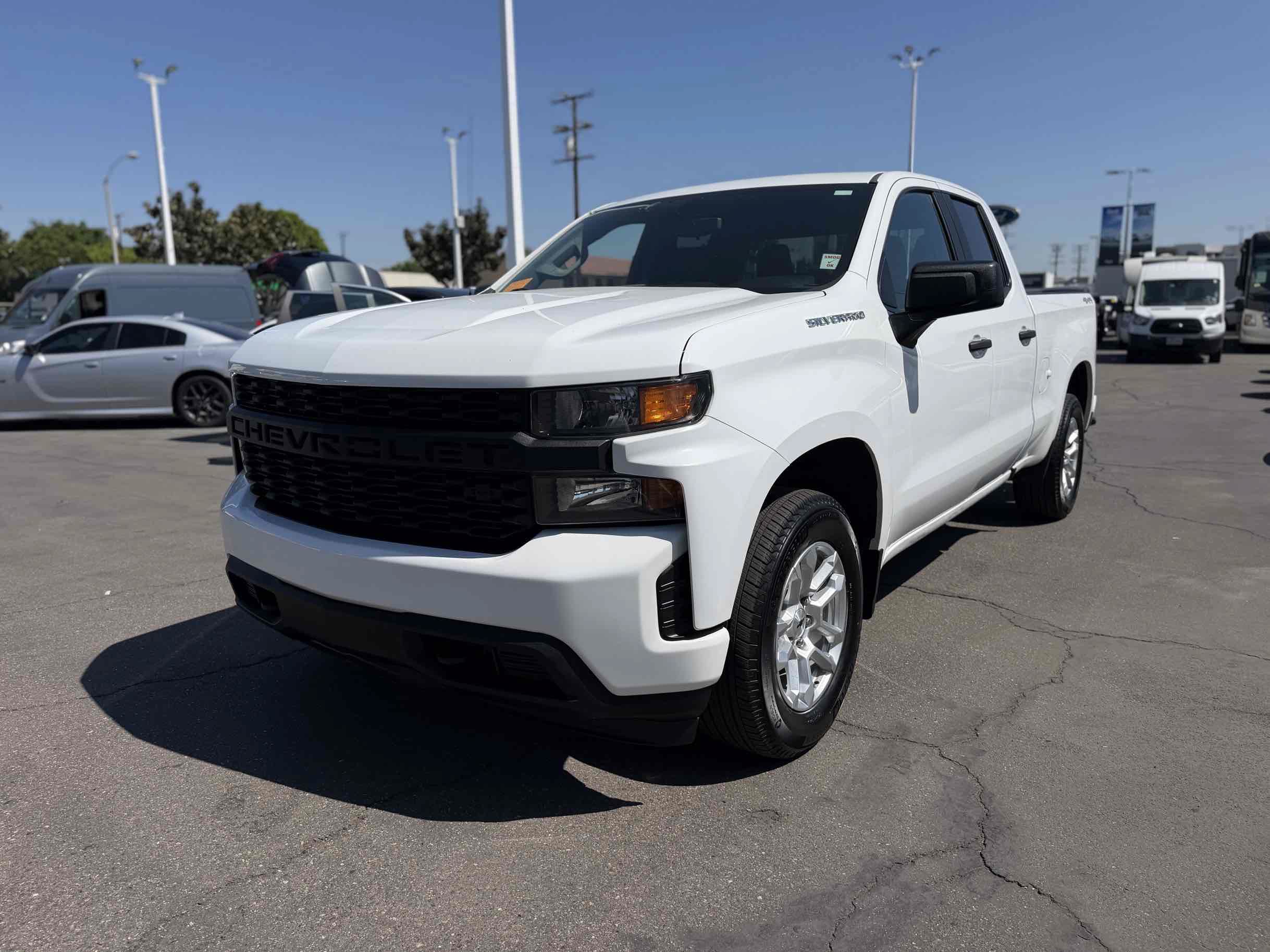 Used 2020 Chevrolet Silverado 1500 W/T w/ WT Convenience Package AWD/4WD image 1