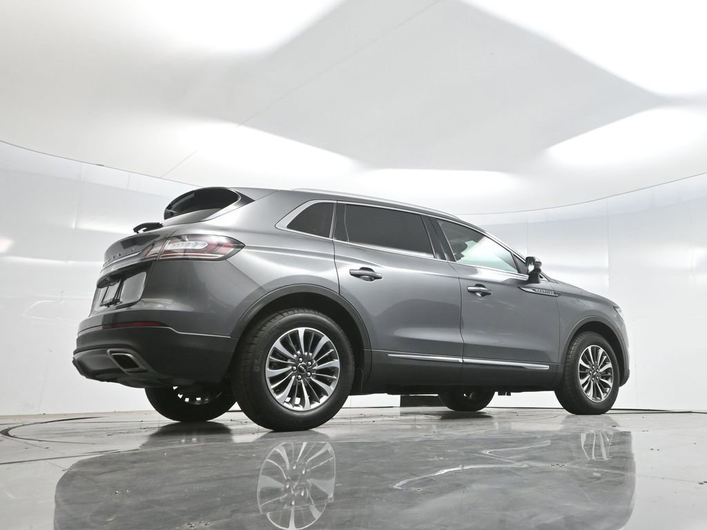 Used 2023 Lincoln Nautilus FWD w/ Premium Package image 60