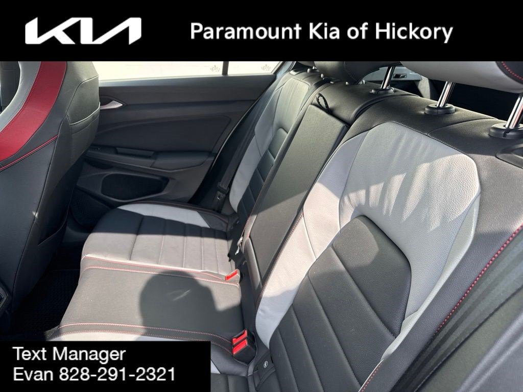 Used 2022 Volkswagen GTI SE FWD image 13