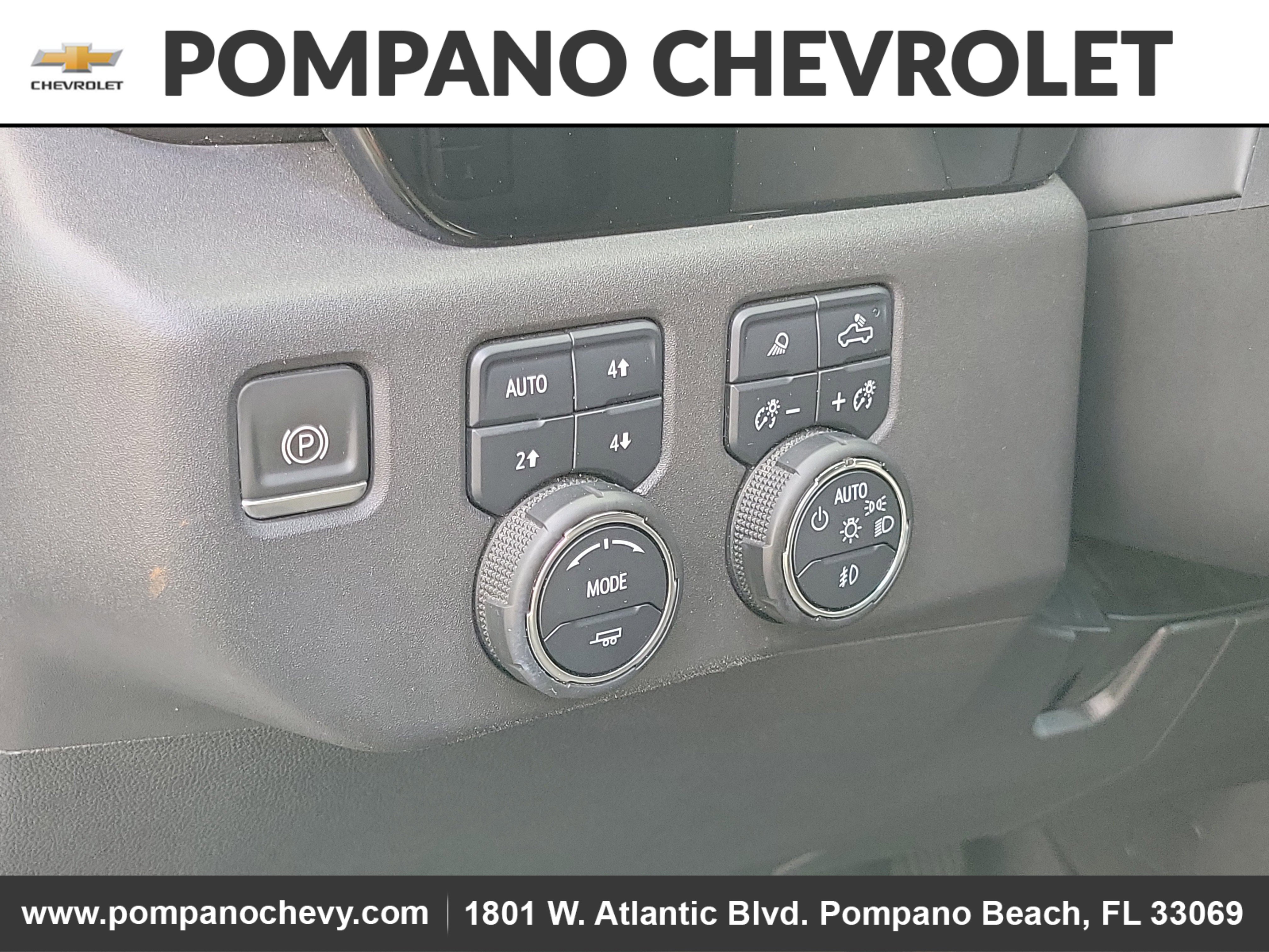 Used 2023 Chevrolet Silverado 1500 ZR2 image 25
