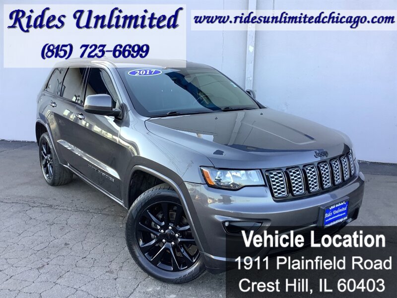 Used 2017 Jeep Grand Cherokee Altitude AWD/4WD image 8
