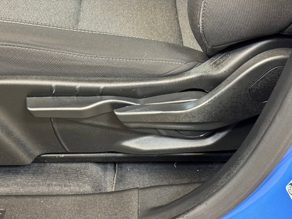 Used 2025 GMC Terrain Elevation image 11