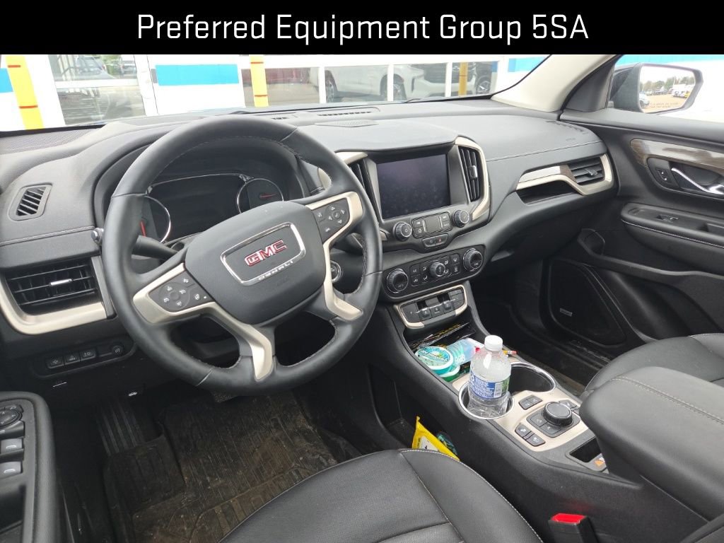 Used 2024 GMC Terrain Denali w/ Black Diamond Edition image 13