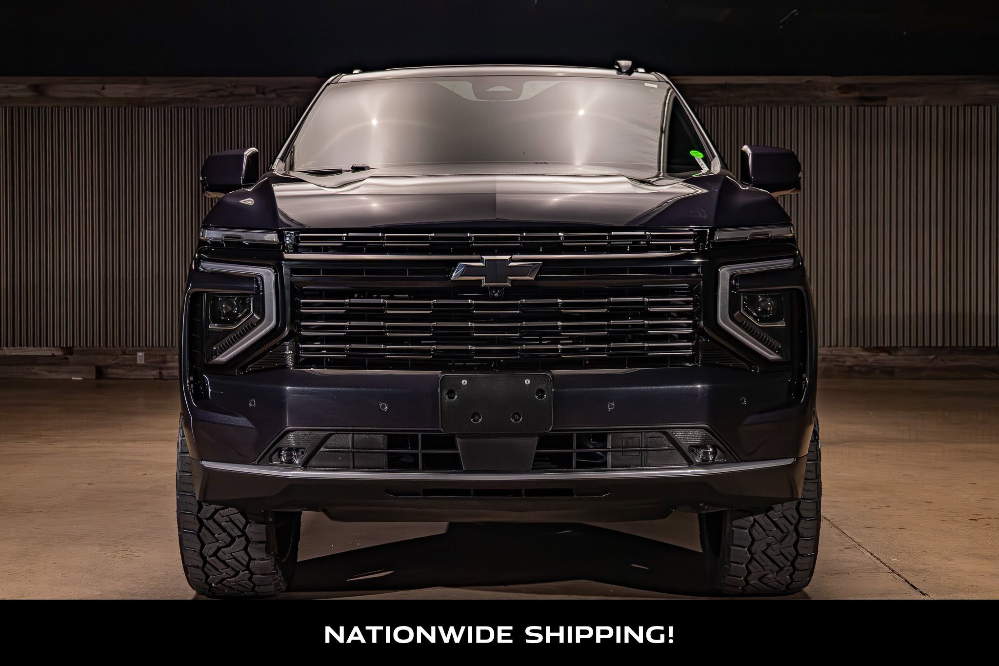Used 2025 Chevrolet Suburban High Country AWD/4WD image 4