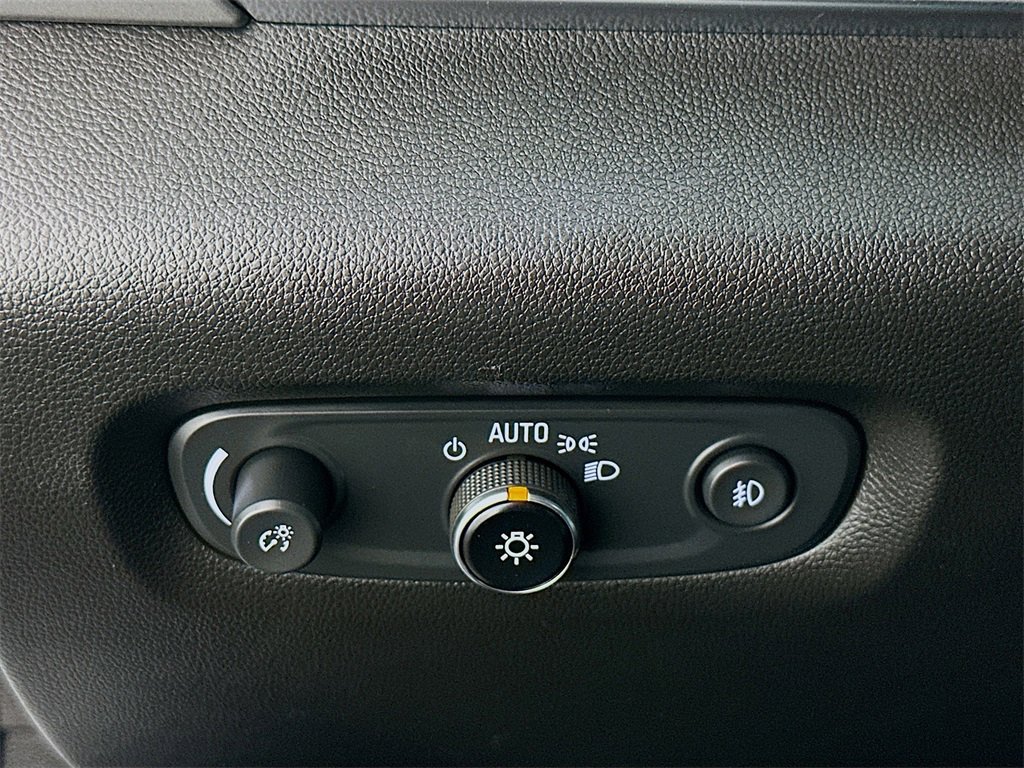 Used 2021 Chevrolet Traverse RS image 10