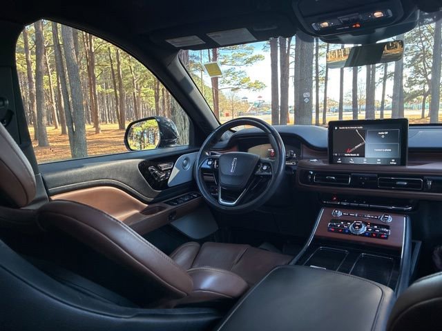 Certified 2022 Lincoln Aviator Reserve w/ Equipment Group 201A image 26