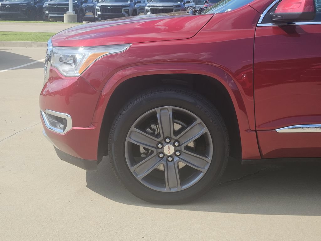 Used 2019 GMC Acadia Denali w/ Technology Package AWD/4WD image 14