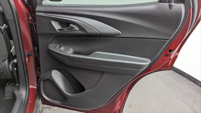 Used 2025 Chevrolet TrailBlazer LT image 18