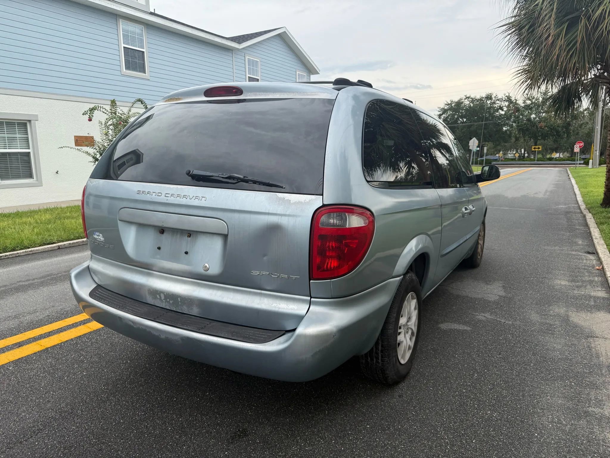 Used 2003 Dodge Grand Caravan Sport FWD image 6