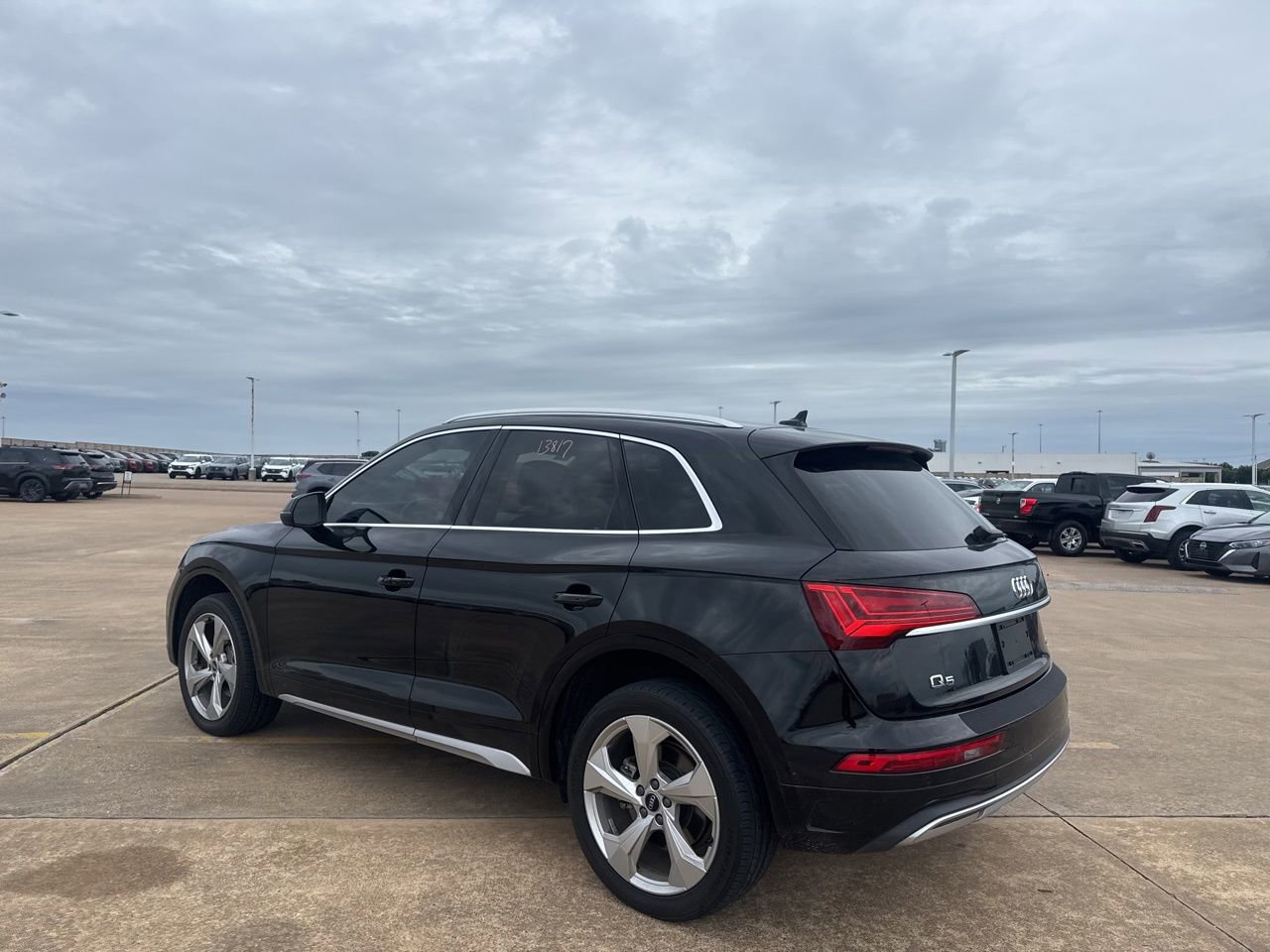 Used 2021 Audi Q5 2.0T Premium Plus w/ Premium Plus Package AWD/4WD image 14