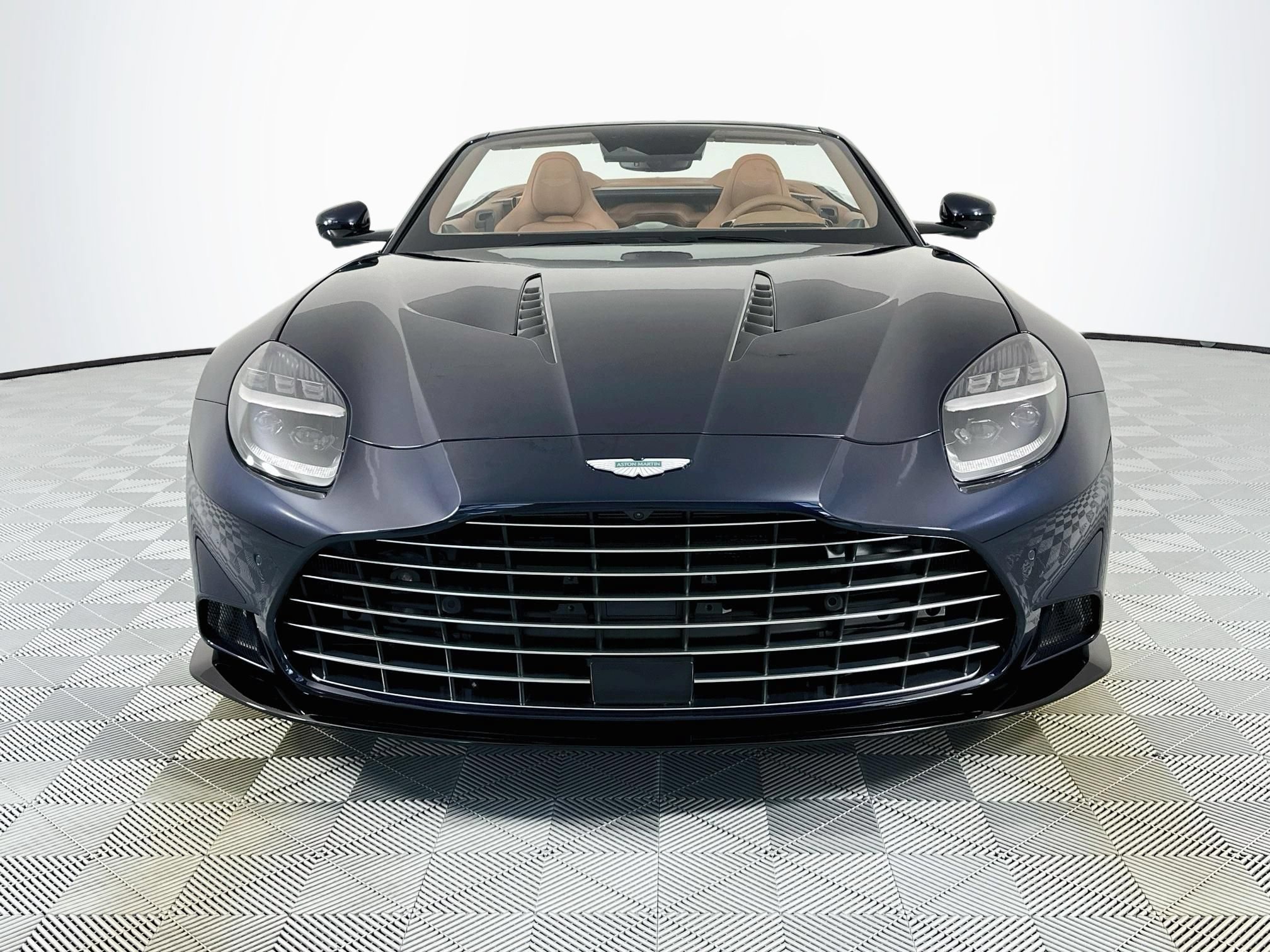 New 2026 Aston Martin Vanquish Convertible RWD image 2