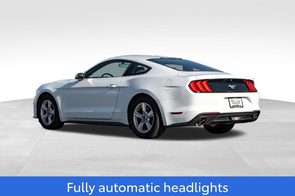 Used 2018 Ford Mustang EcoBoost image 5