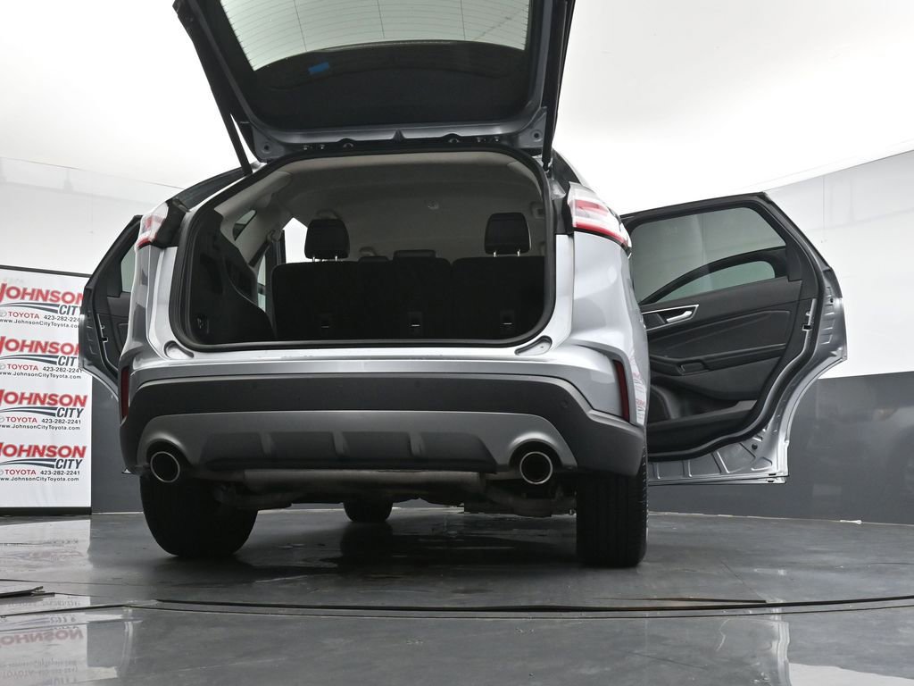 Used 2024 Ford Edge Titanium image 44
