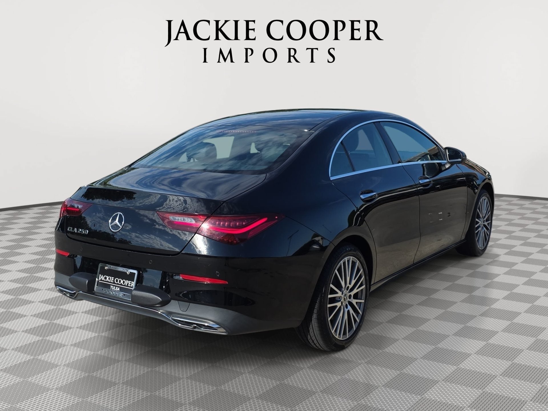 Used 2025 Mercedes-Benz CLA 250 image 5