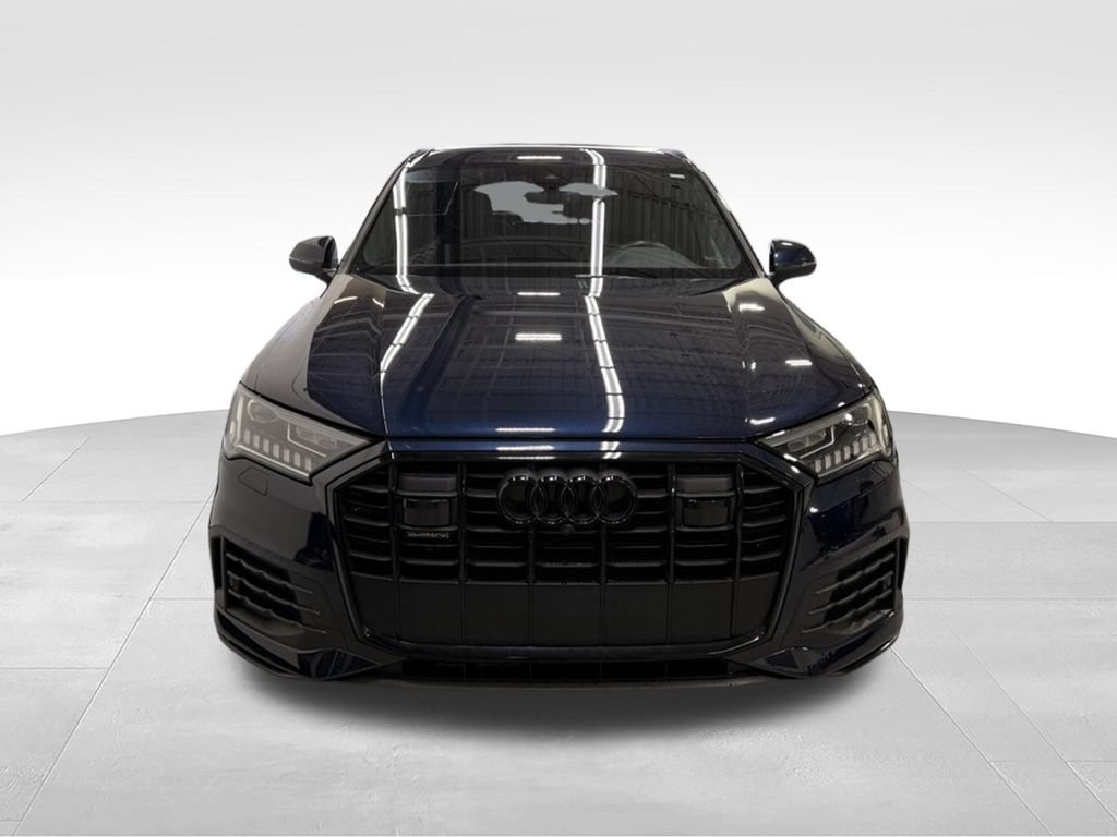 Used 2023 Audi Q7 2.0T Premium Plus w/ Premium Plus Package AWD/4WD image 8