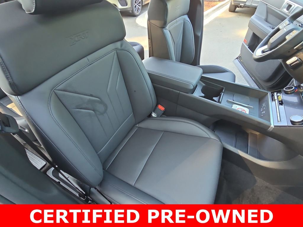 Used 2025 Hyundai Santa Fe XRT AWD/4WD image 10