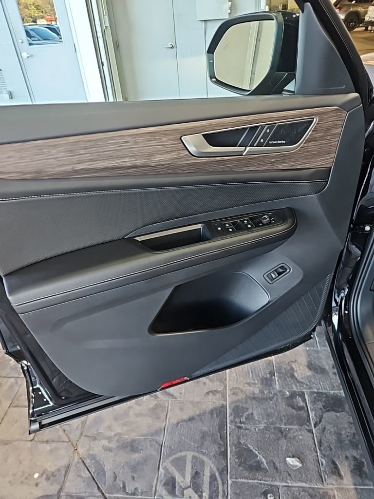 New 2026 Volkswagen Atlas SEL Premium R-Line image 28