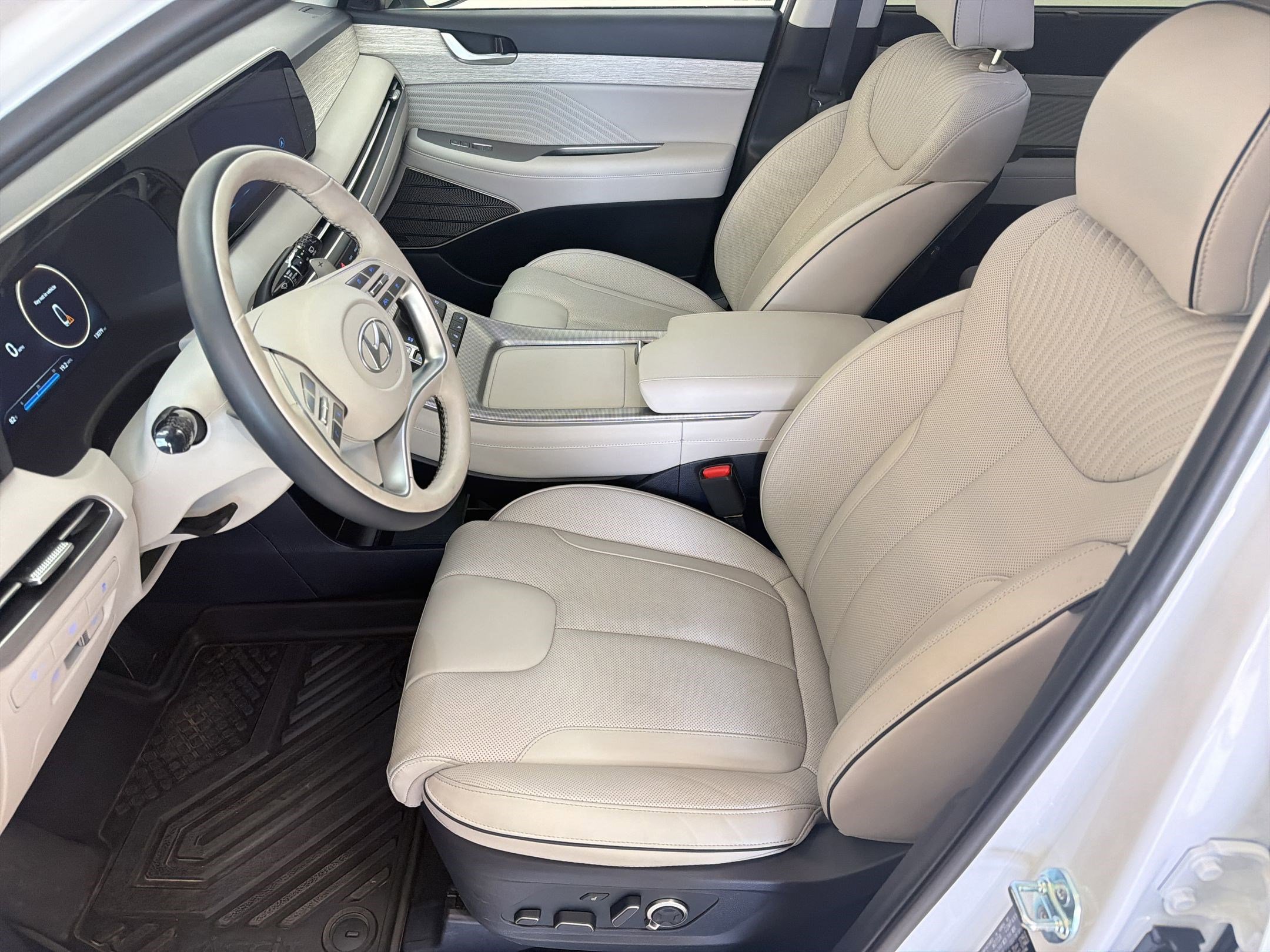 Used 2025 Hyundai Palisade Calligraphy AWD/4WD image 5