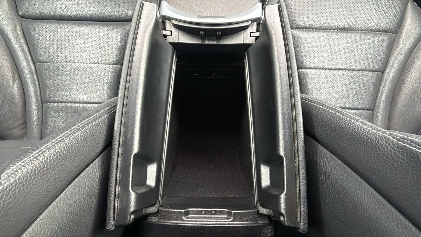 Used 2022 Mercedes-Benz GLC 300 4MATIC image 24