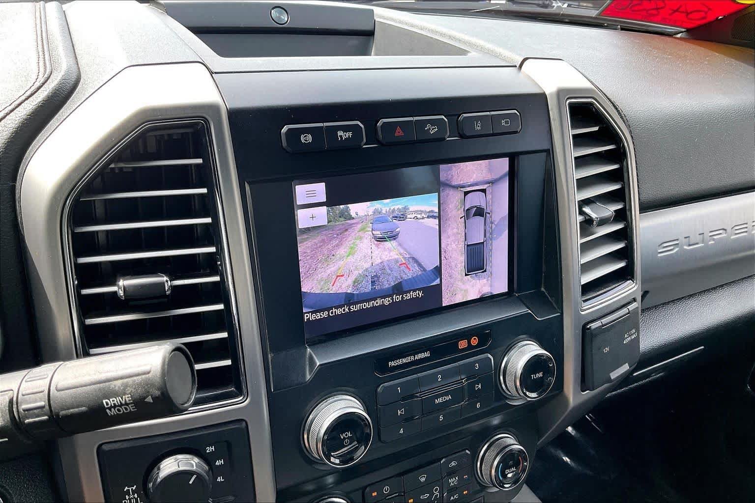 Used 2020 Ford F350 Platinum AWD/4WD image 21