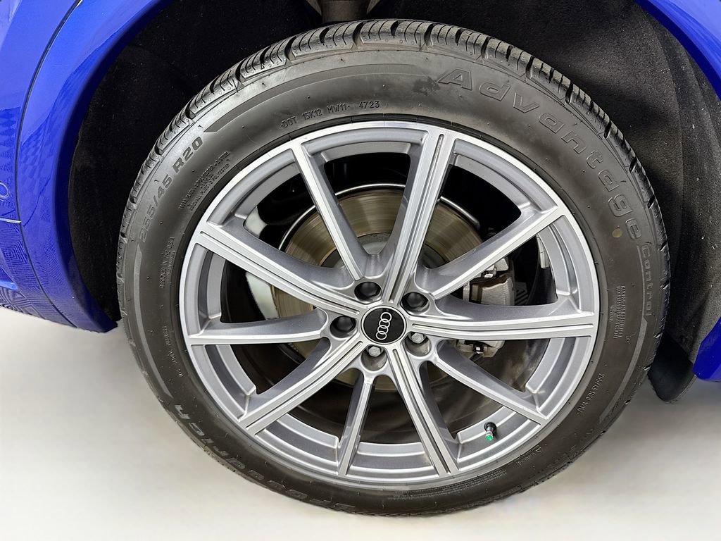 Certified 2022 Audi Q5 e Prestige image 32