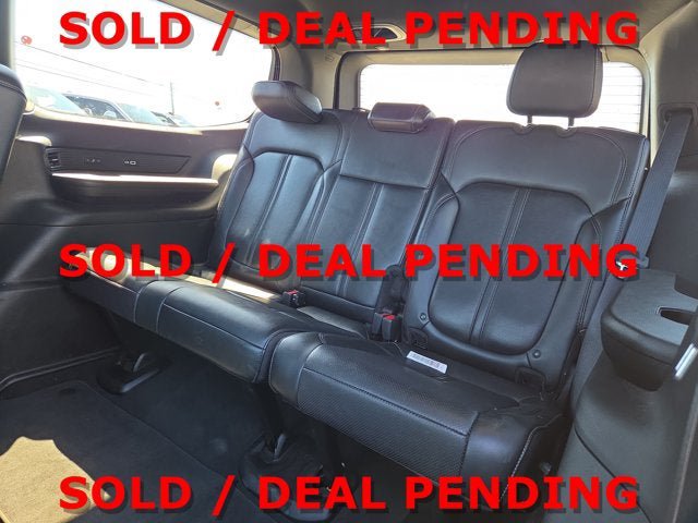Used 2024 Jeep Wagoneer Series II AWD/4WD image 13