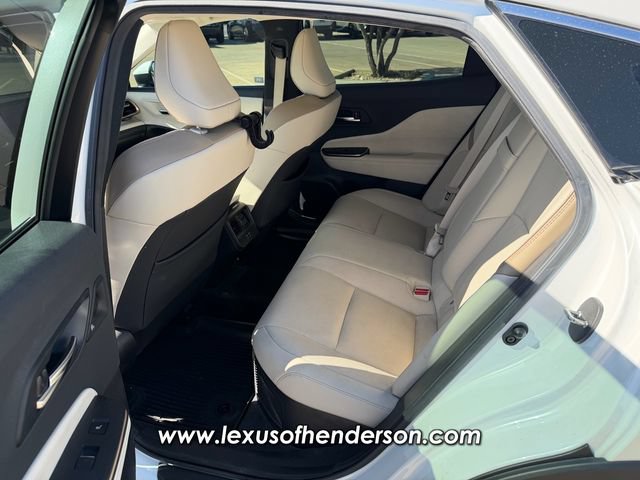 Used 2023 Toyota Crown AWD/4WD image 7