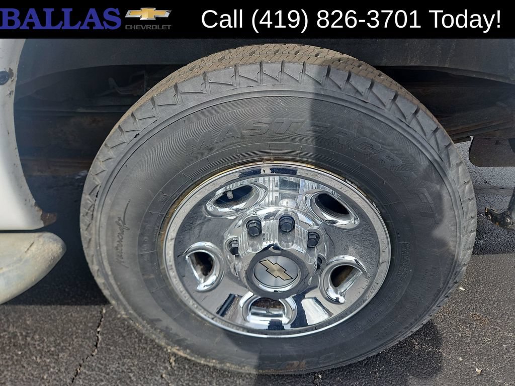 Used 2015 GMC Savana 2500 RWD image 30