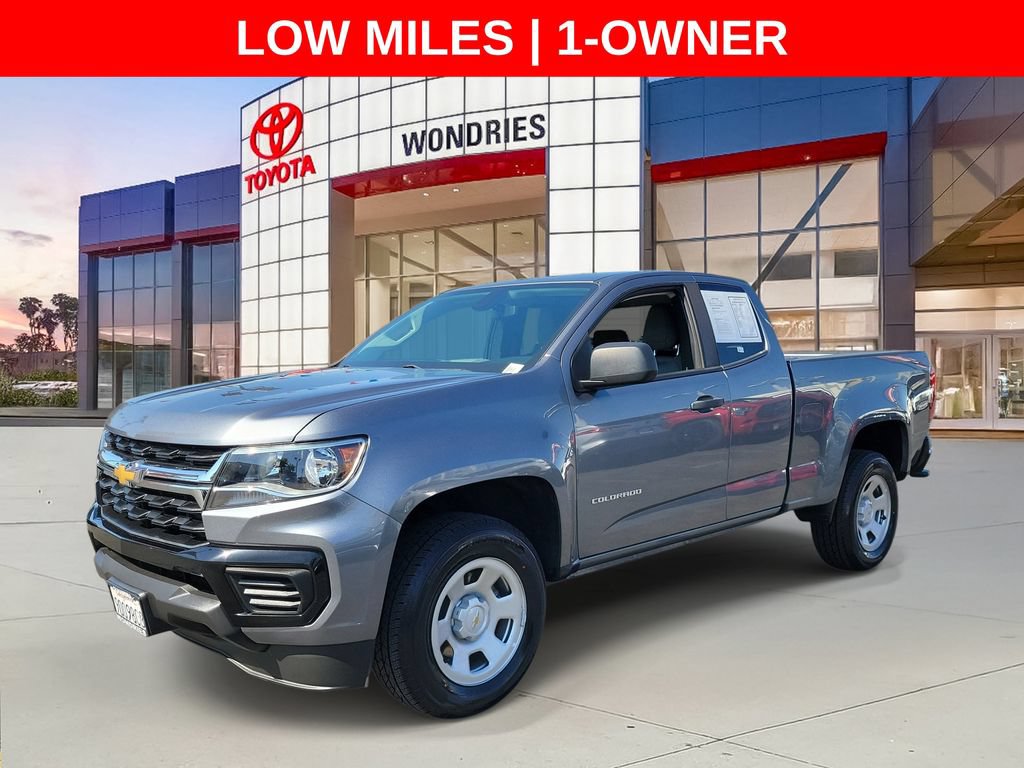 Used 2021 Chevrolet Colorado W/T RWD image 2