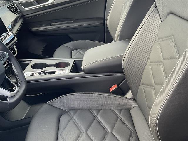 New 2026 Volkswagen Atlas Cross Sport SE image 7