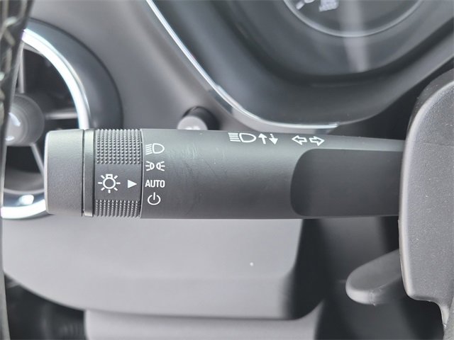 Used 2021 Chevrolet Camaro LT w/ RS Package image 25