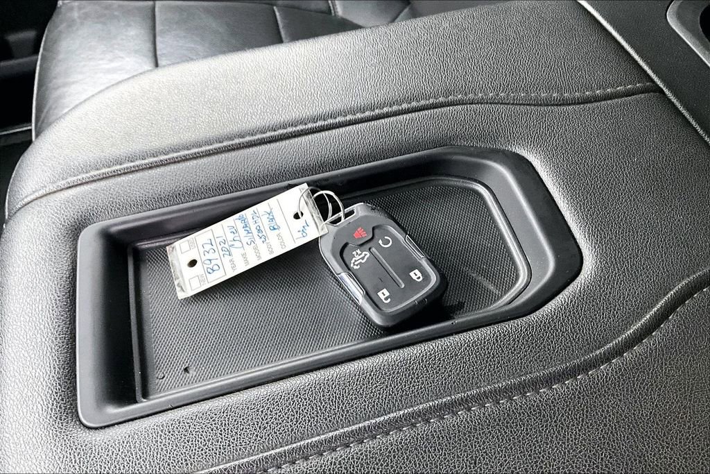 Used 2021 Chevrolet Silverado 2500 LTZ w/ LTZ Plus Package image 34