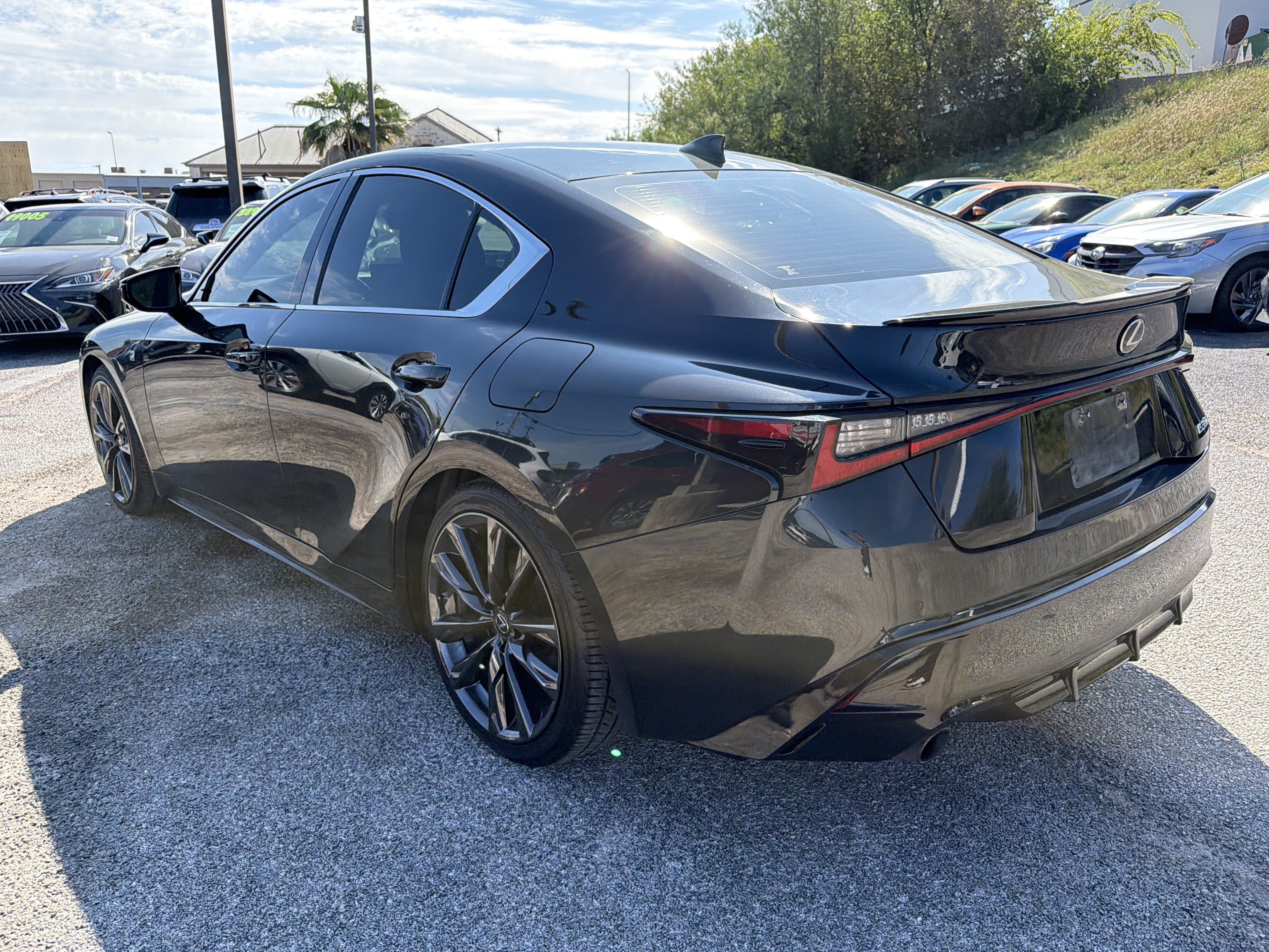 Used 2022 Lexus IS 350 F Sport RWD image 5
