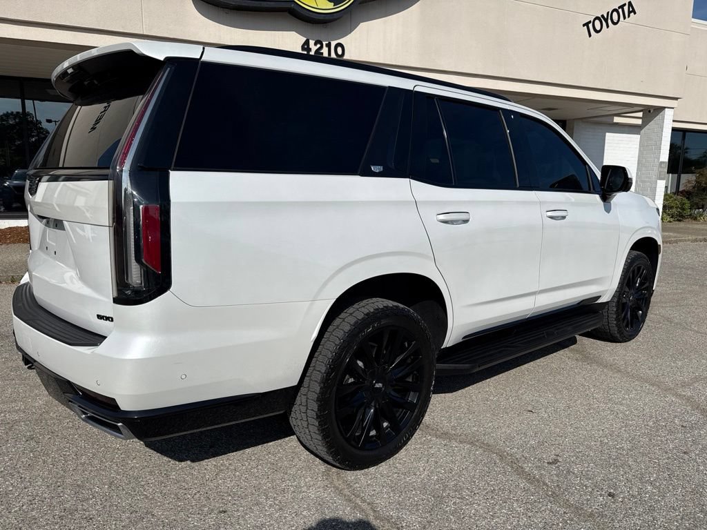 Used 2022 Cadillac Escalade Premium Luxury AWD/4WD image 14