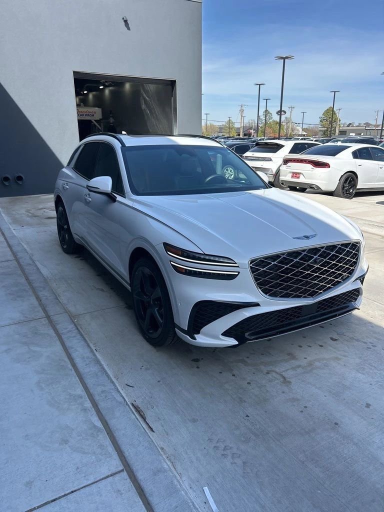 Used 2026 Genesis GV70 3.5T Sport Advanced AWD/4WD image 3