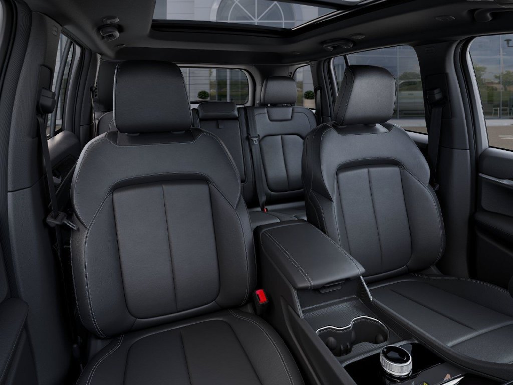 New 2026 Jeep Grand Cherokee Limited w/ Limited Altitude Package RWD image 18