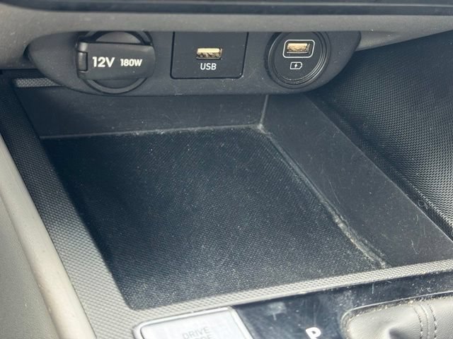 Used 2023 Hyundai Elantra SEL FWD image 19