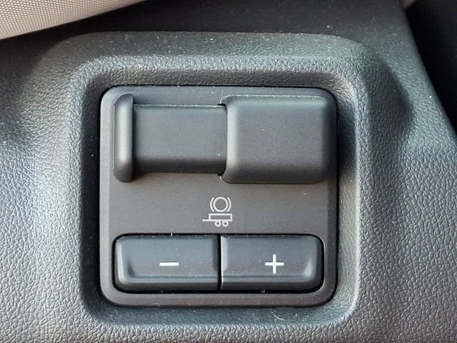 Used 2025 Chevrolet Silverado EV RST AWD/4WD image 11