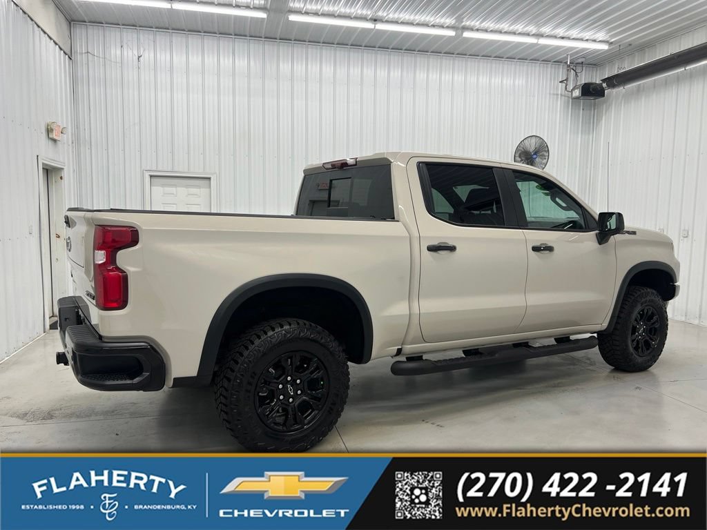 Used 2026 Chevrolet Silverado 1500 ZR2 AWD/4WD image 2